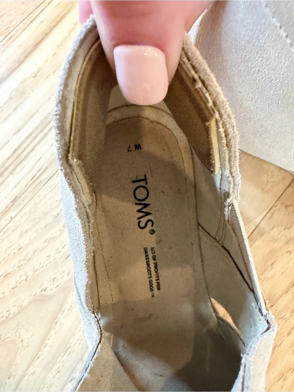 Tom’s size 7